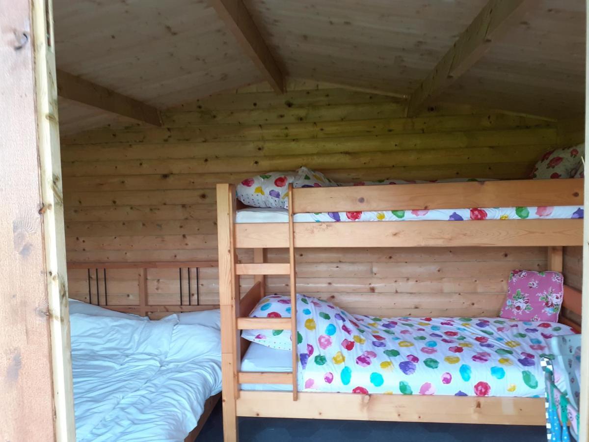 Wijndomein De Vier Ambachten -Overnachten In De Wijngaard Simonshaven Esterno foto