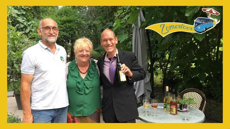 Wijndomein De Vier Ambachten -Overnachten In De Wijngaard Simonshaven Esterno foto